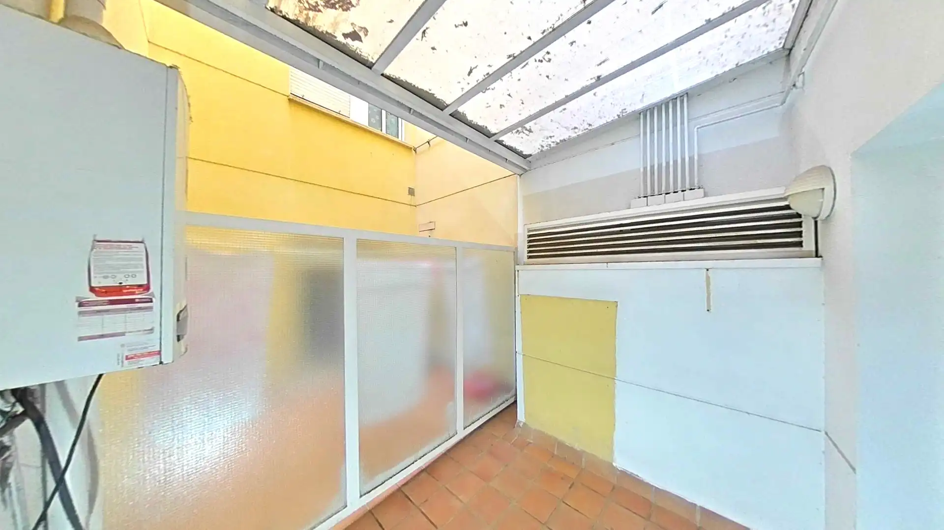 Wohnung zum Verkauf in Vilafranca del Penedès mit Heizung, Terrasse und Abstellraum