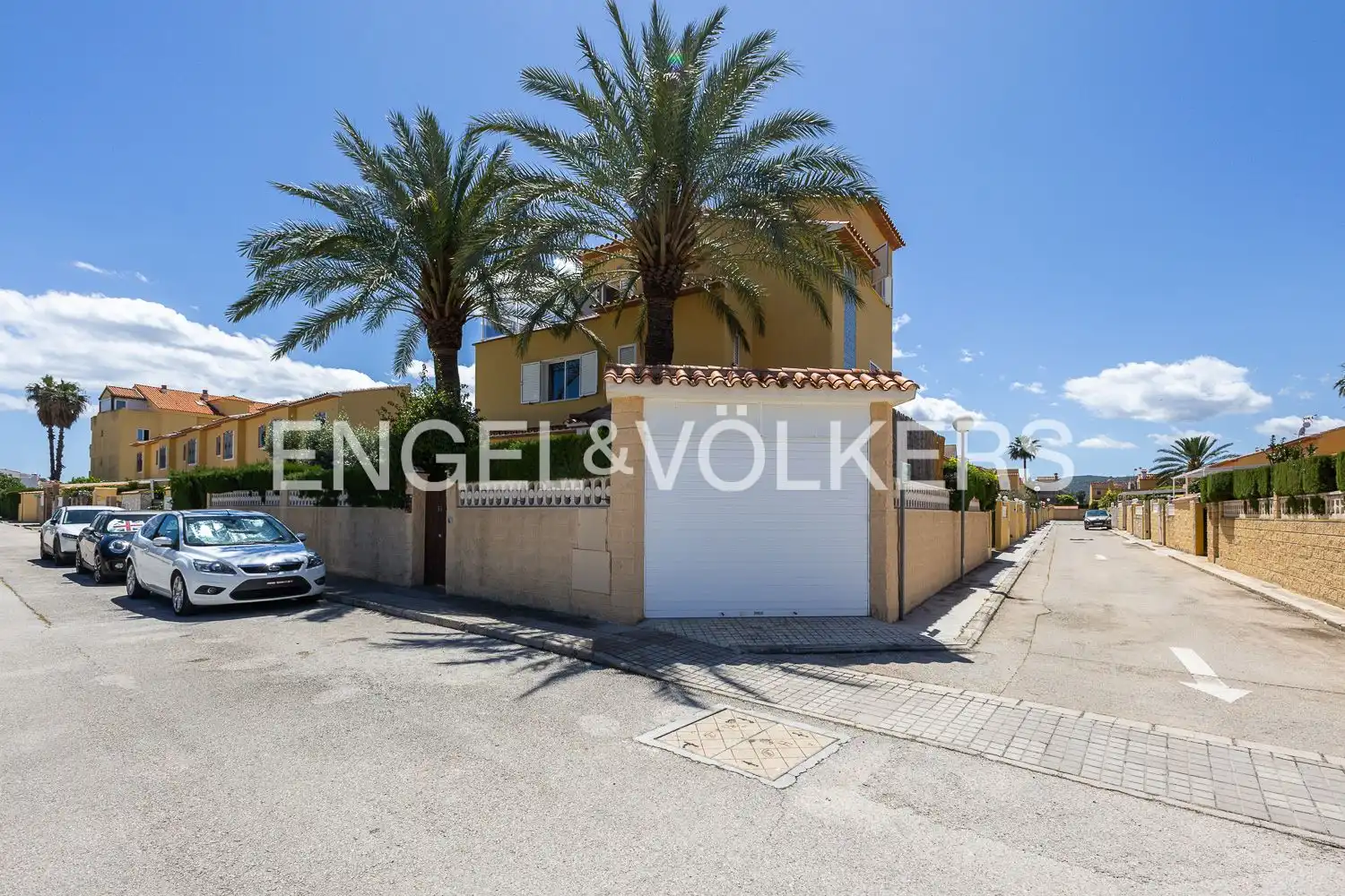 Vista exterior de Casa o chalet en venta en Dénia con Aire acondicionado, Calefacción y Jardín privado