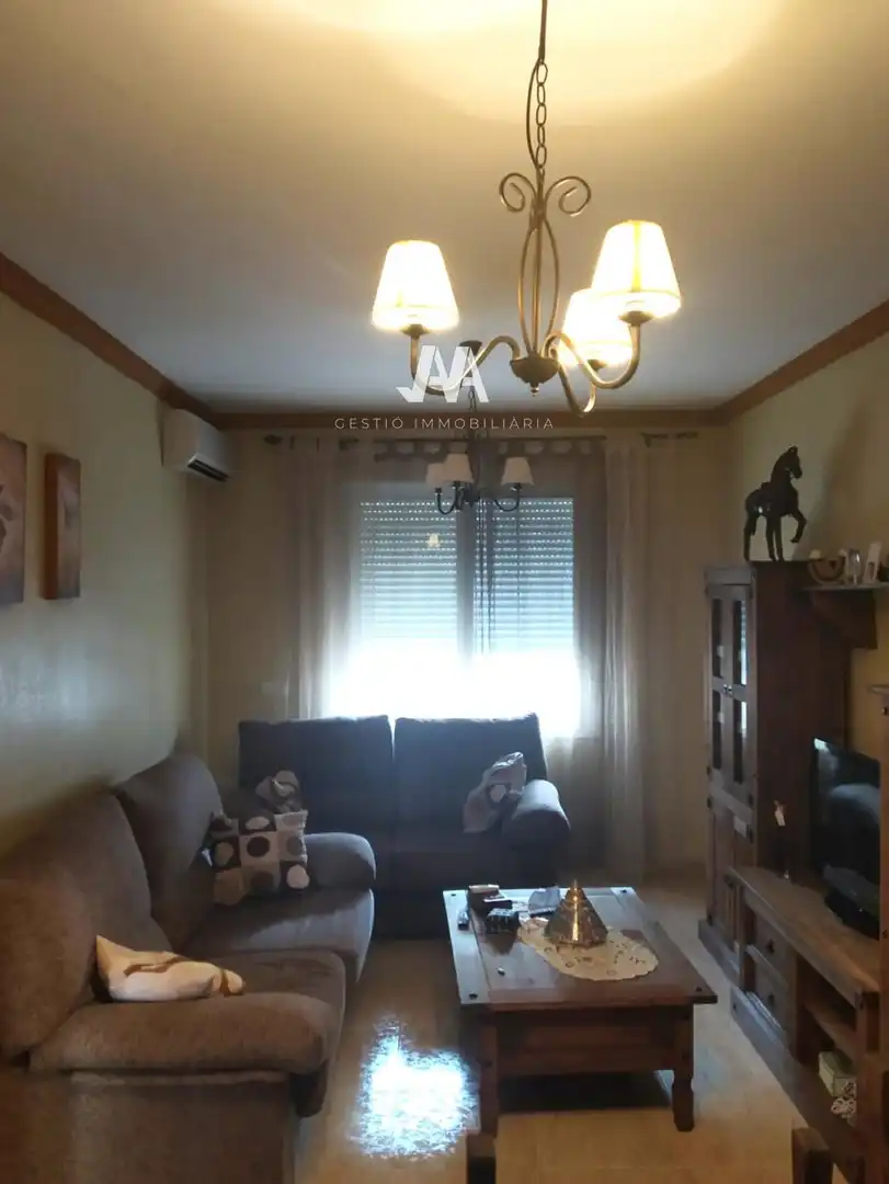 Living room of Detached homes for sale in Posadas  with Air Conditioner, Terrace and Storage room