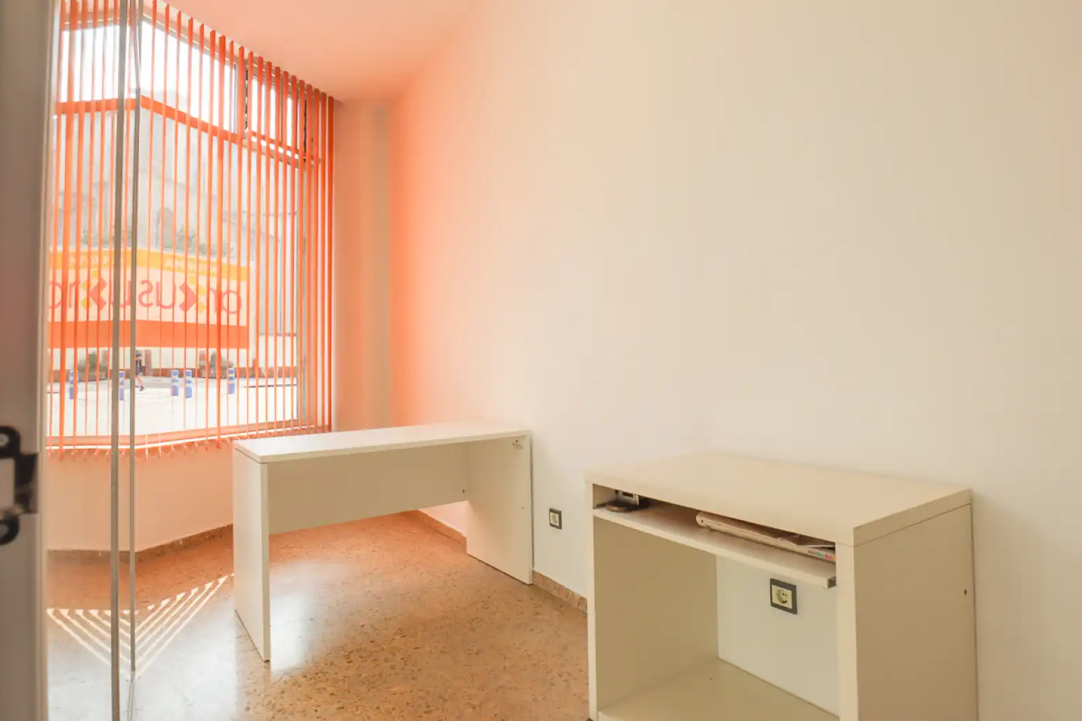 Geschaftsraum zur Miete in Oviedo 