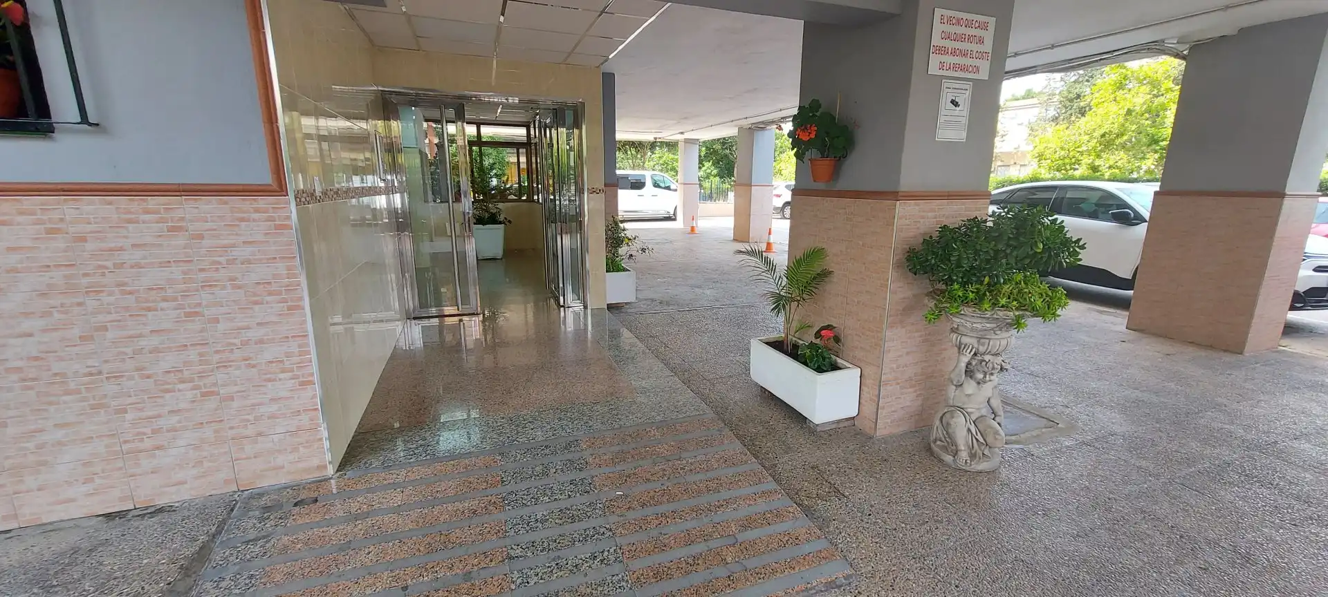 Flat for rent in Málaga  with Air Conditioner and Furnished
