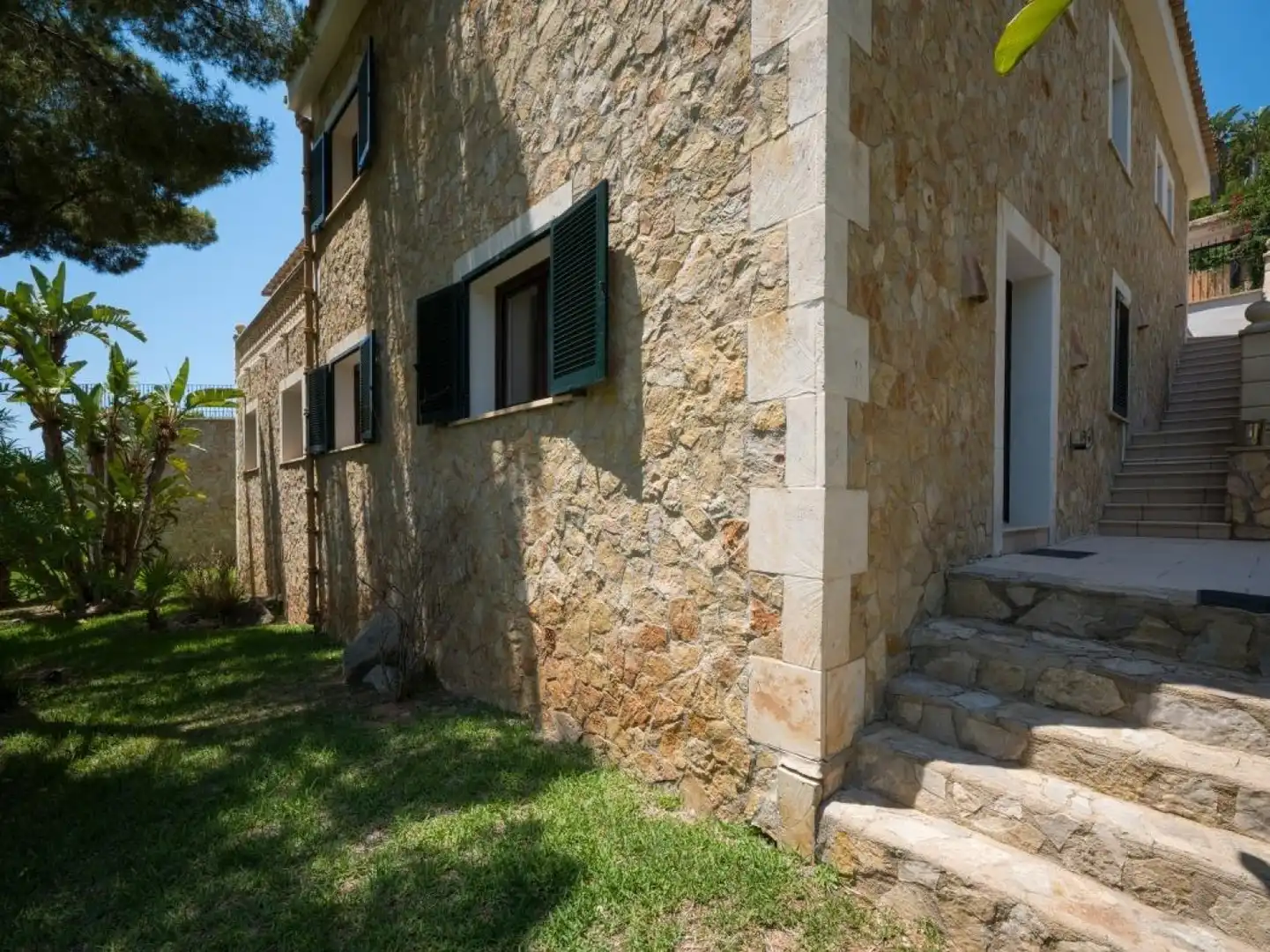 Vista exterior de Casa o chalet en venta en Calvià con Aire acondicionado, Calefacción y Terraza
