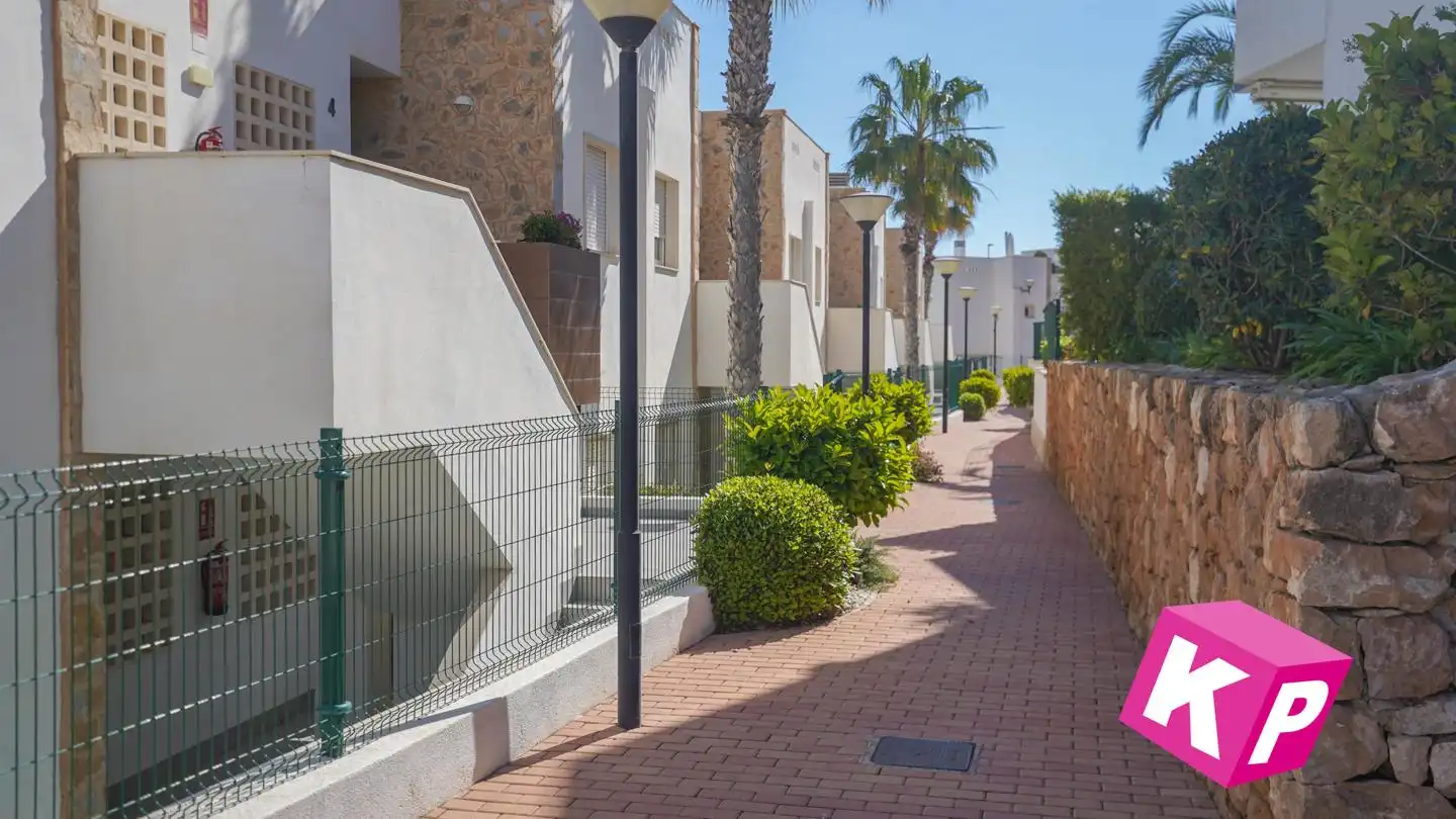Bungalow con piscina en venta en Calle Orden Dórico, imagen 6