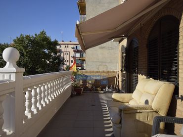 Dúplex con balcón en venta en Puerto de Sagunto
