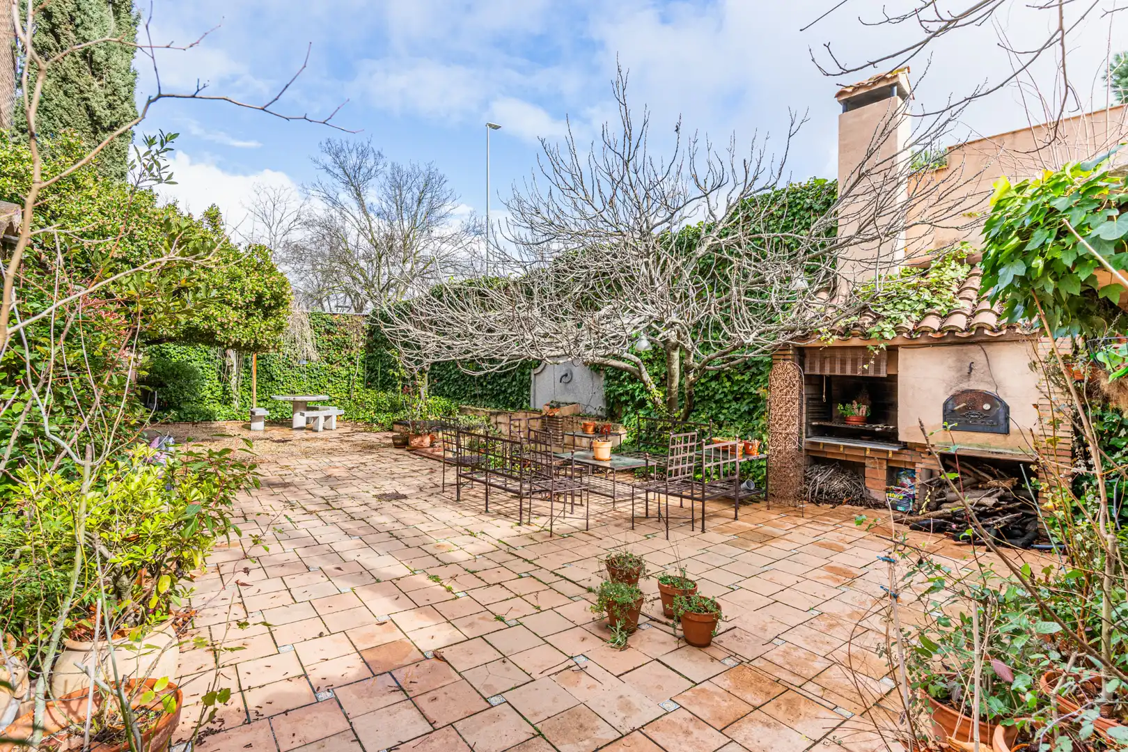 Garden of Detached homes for sale in Las Rozas de Madrid  with Air Conditioner, Heating and Private garden