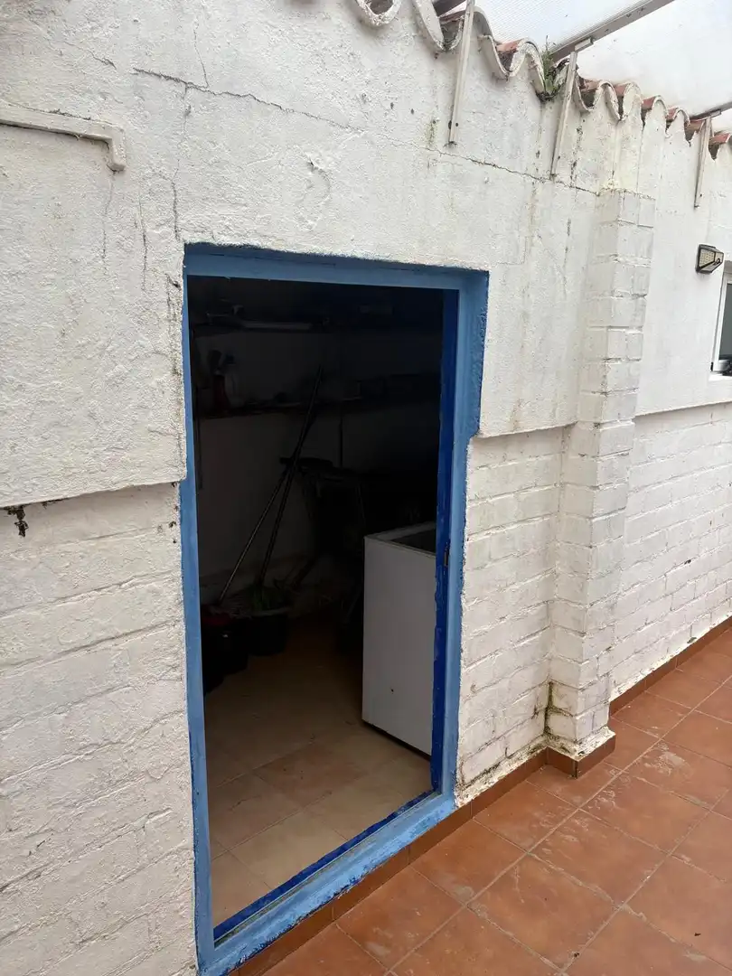 Houses for sale in Algeciras