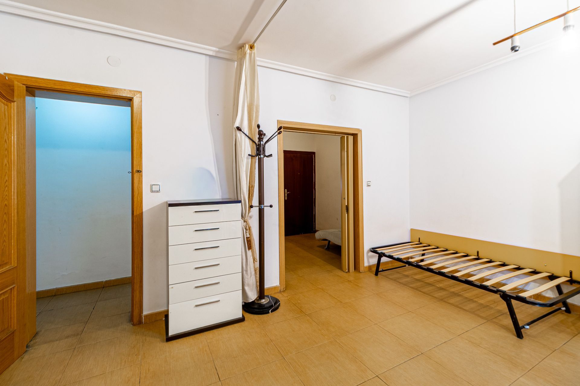 Bedroom of Flat for sale in  Madrid Capital