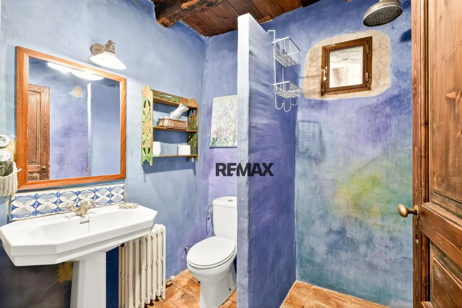 Badezimmer von Haus oder Chalet zum Verkauf in Esponellà mit Heizung, Privatgarten und Terrasse