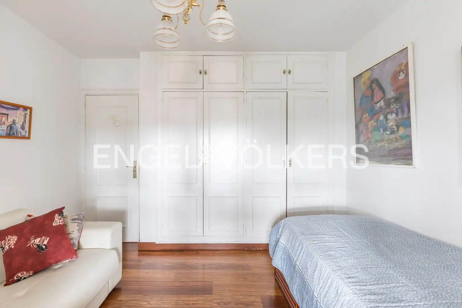 Schlafzimmer von Wohnung zum Verkauf in Madrid mit Klimaanlage, Heizung und Privatgarten