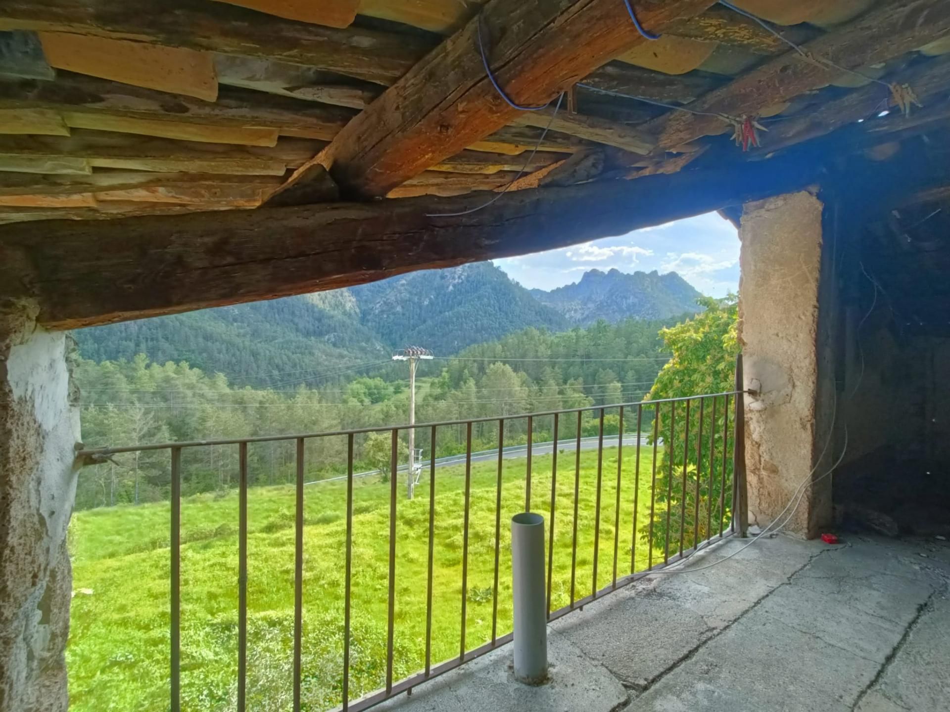 Country house for sale in Guixers
