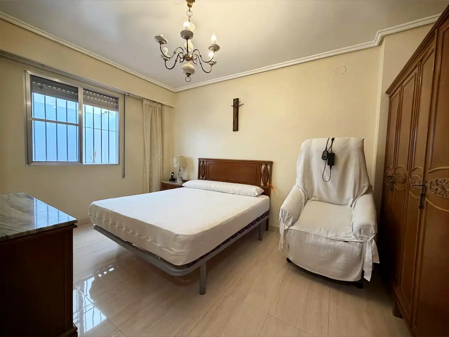 Habitación de Piso en venta en Ausias March