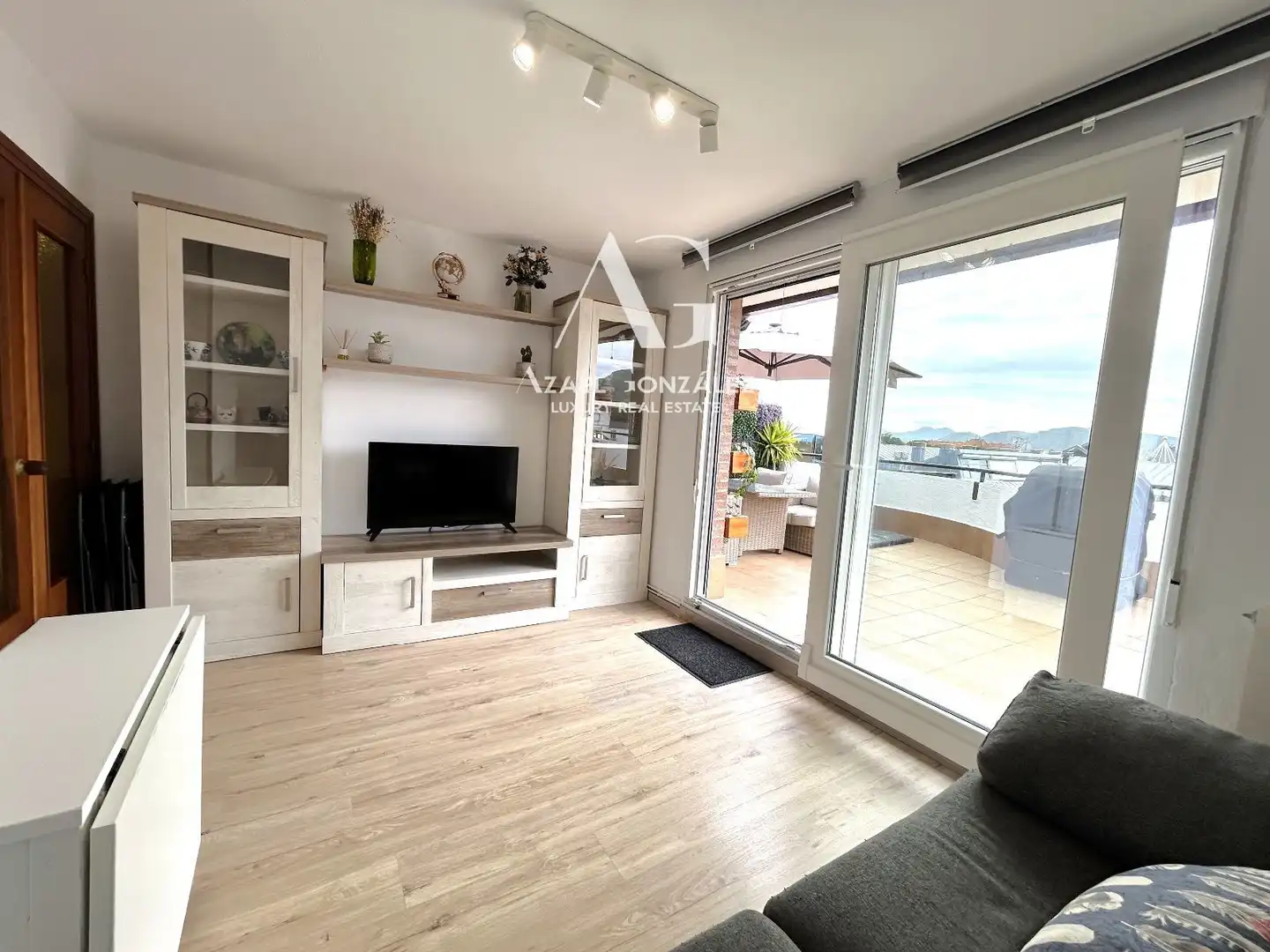 Living room of Flat for sale in Arnuero  with Heating, Terrace and Furnished