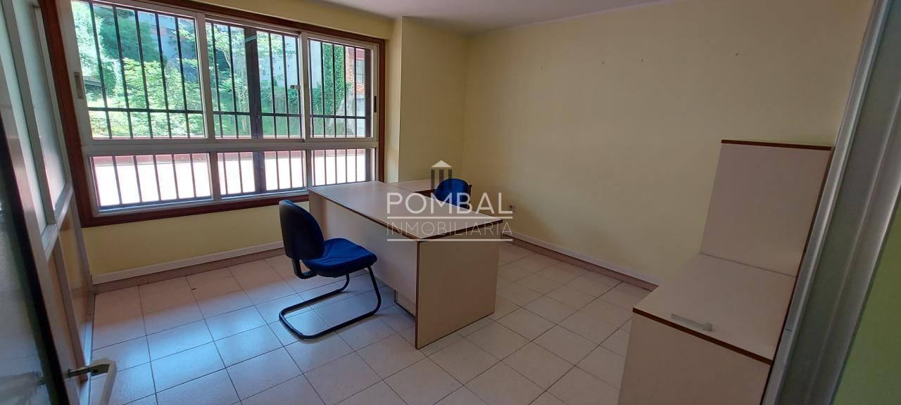 Office to rent in Ourense Capital   with Heating and Furnished