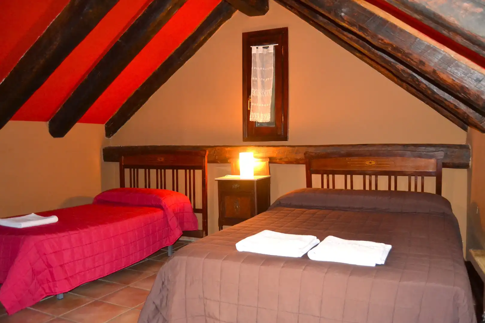 Habitación de Casa o chalet en venta en Borau con Calefacción, Parquet y Trastero