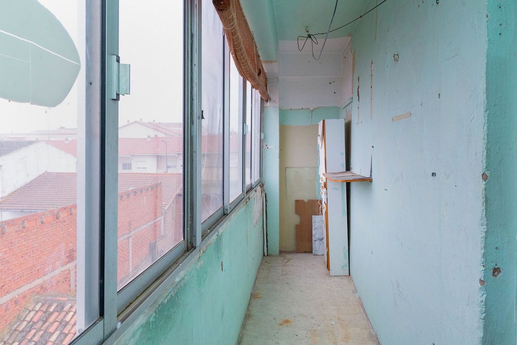 Flat for sale in Gallur