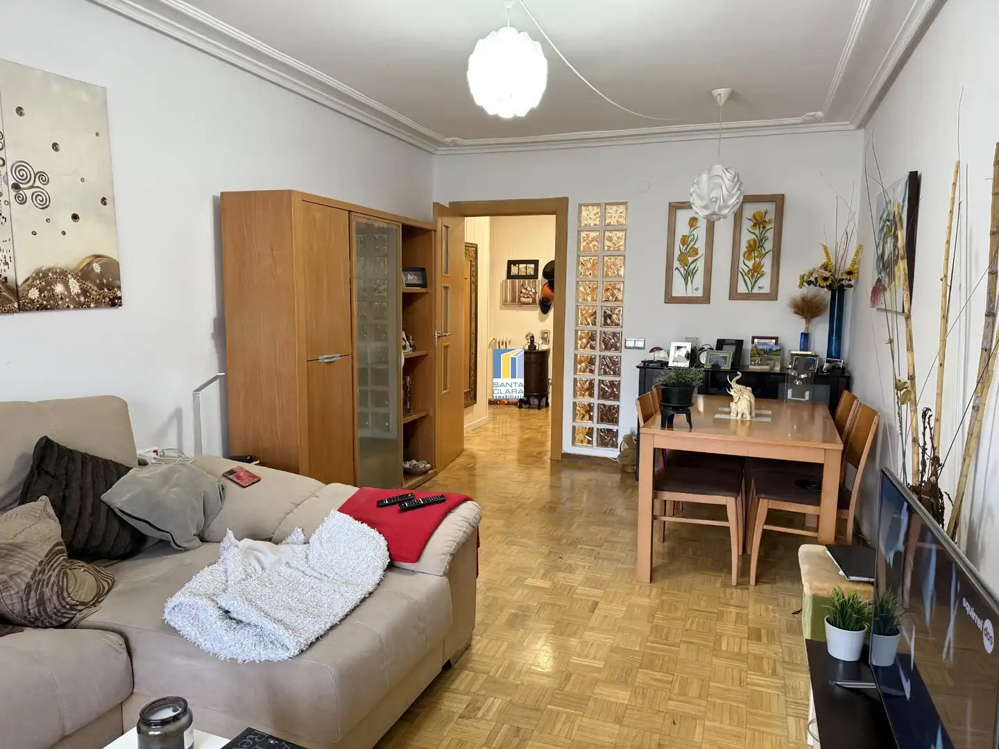 Living room of Flat for sale in Zamora Capital   with Parquet flooring, Terrace and Balcony