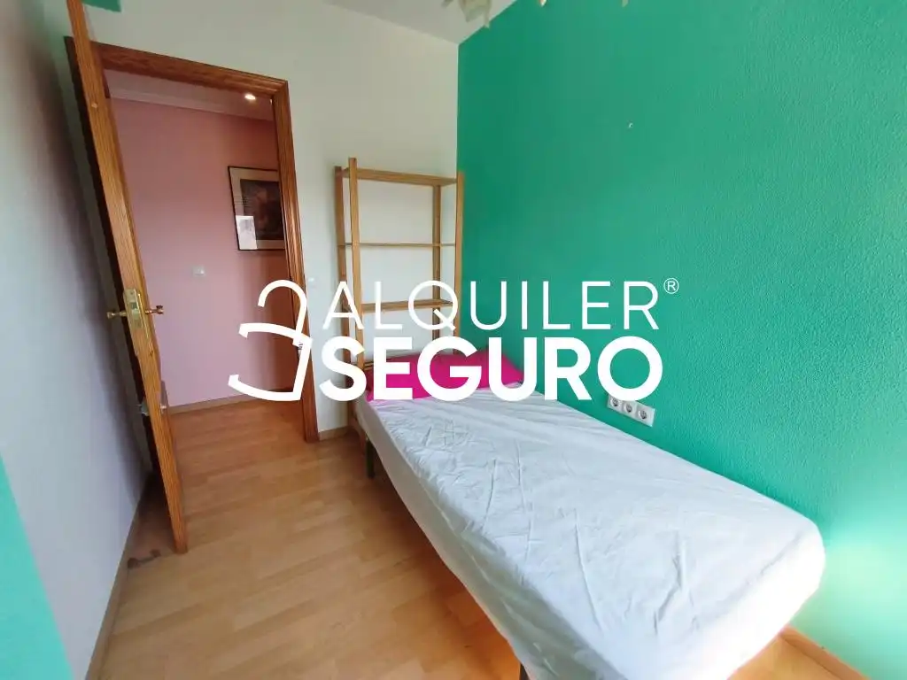 Habitación de Piso de alquiler en Alicante / Alacant con Amueblado