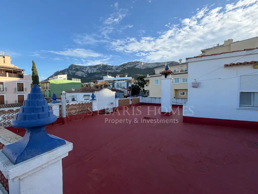 Vista exterior de Local en venda en Dénia