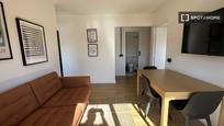Living room of Flat to rent in L'Hospitalet de Llobregat  with Air Conditioner, Heating and Furnished