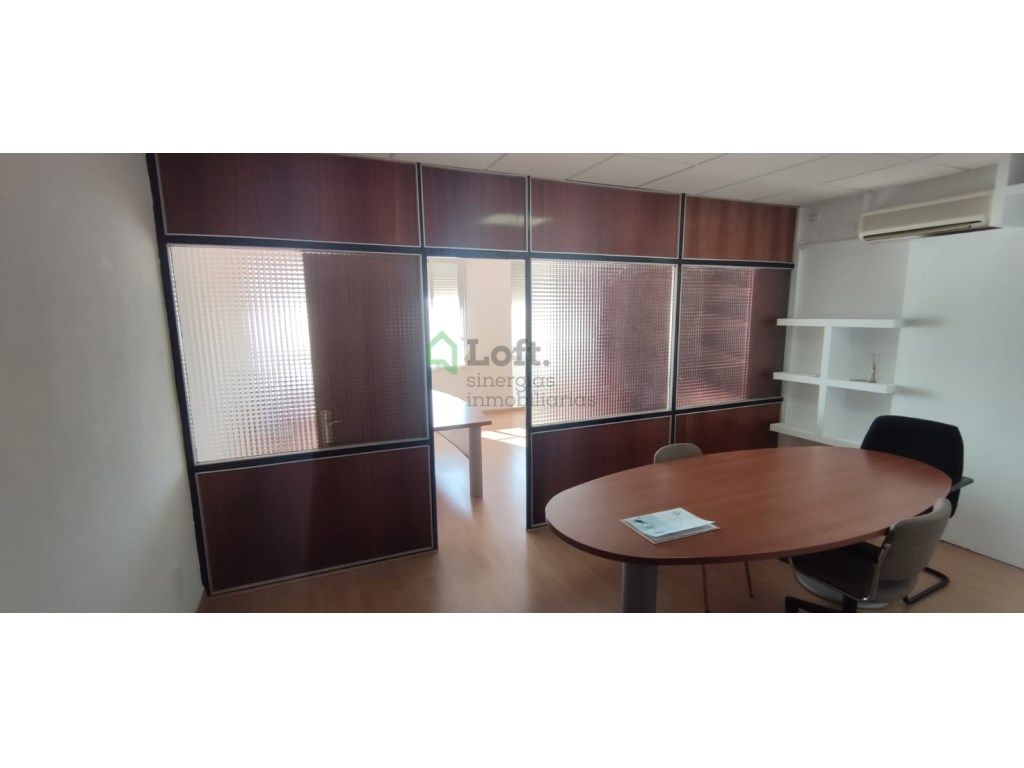 Office to rent in Badajoz Capital