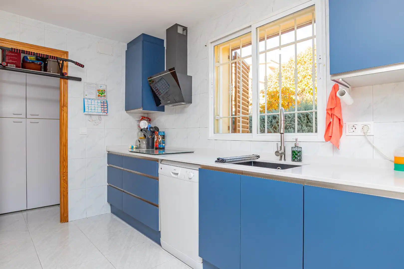 Cocina de Casa o chalet en venta en Manzanares El Real con Calefacción, Jardín privado y Amueblado