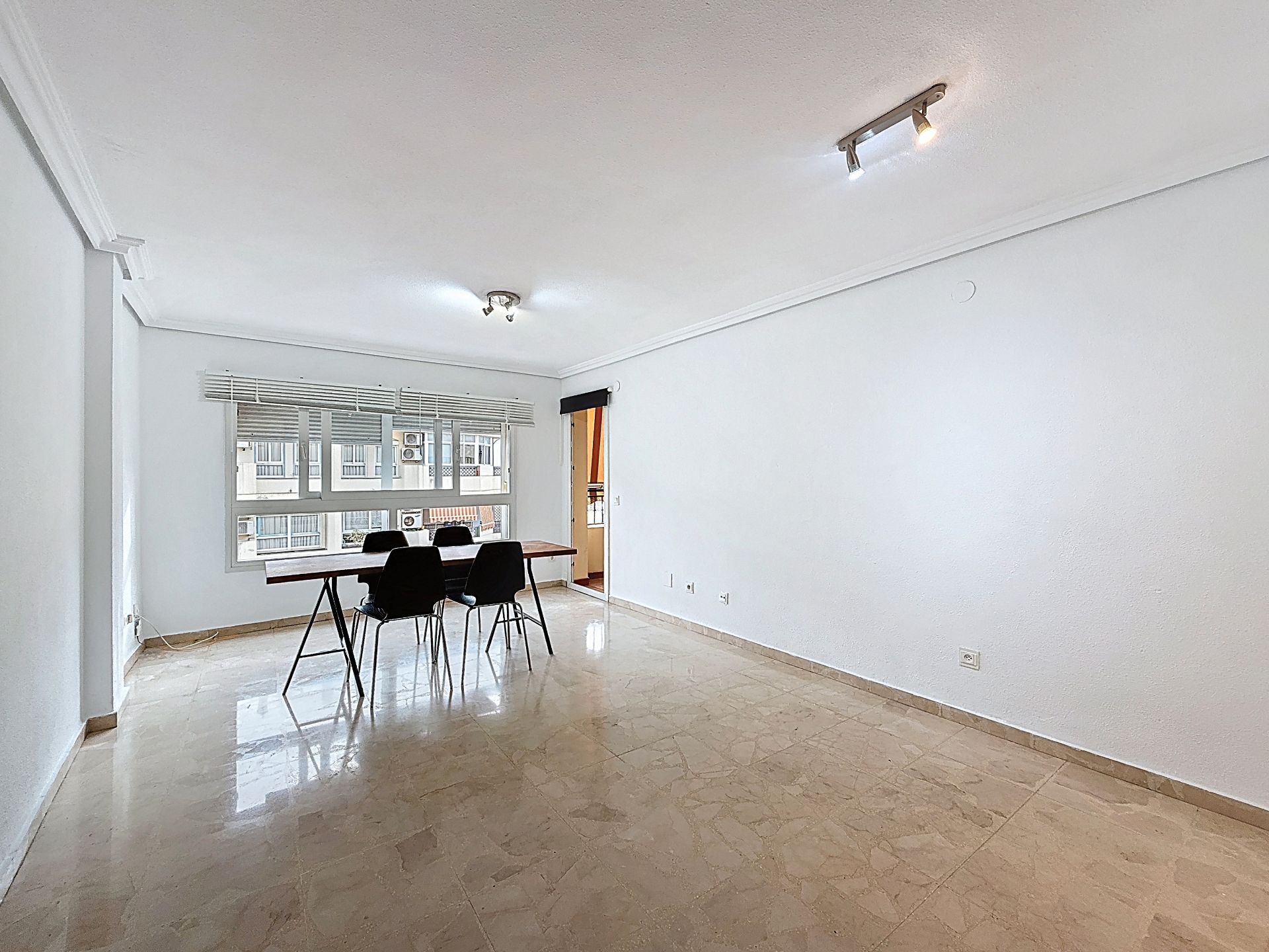 Dining room of Flat for rent in Málaga Capital  with Terrace, Oven and Washing machine