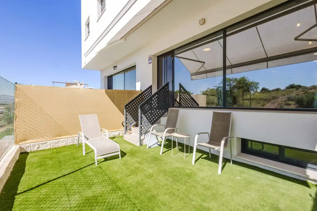 Adosado con terraza en venta en Calle Santa Cecilia, imagen 5