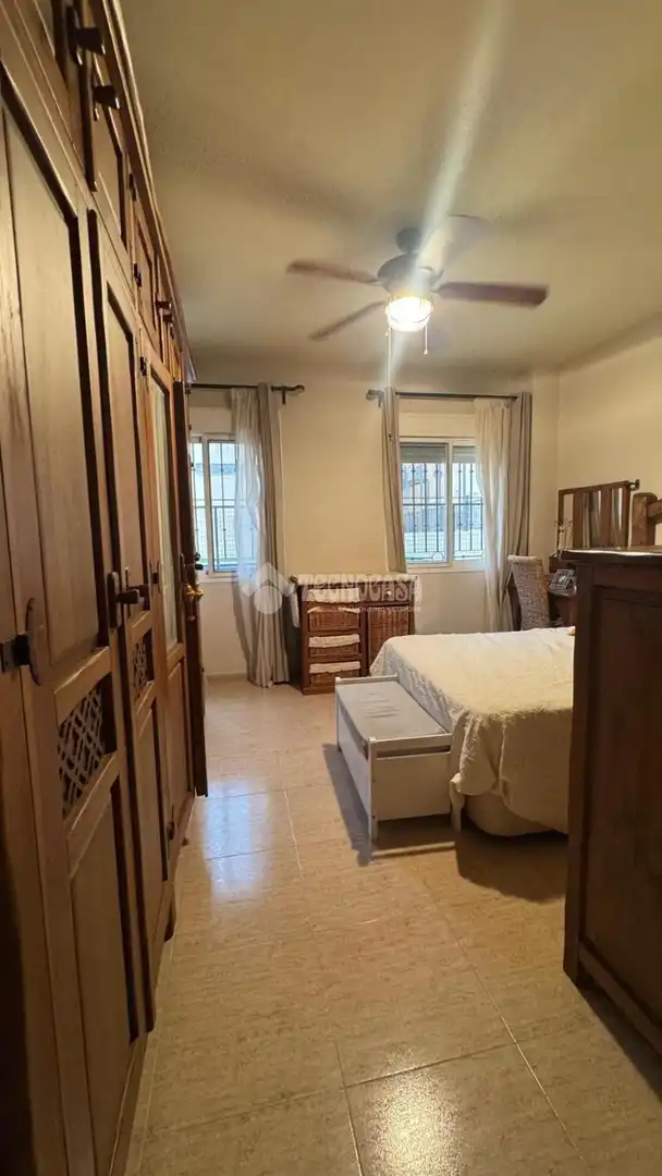 Habitación de Piso en venta en Cártama con Aire acondicionado, Amueblado y Piscina comunitaria