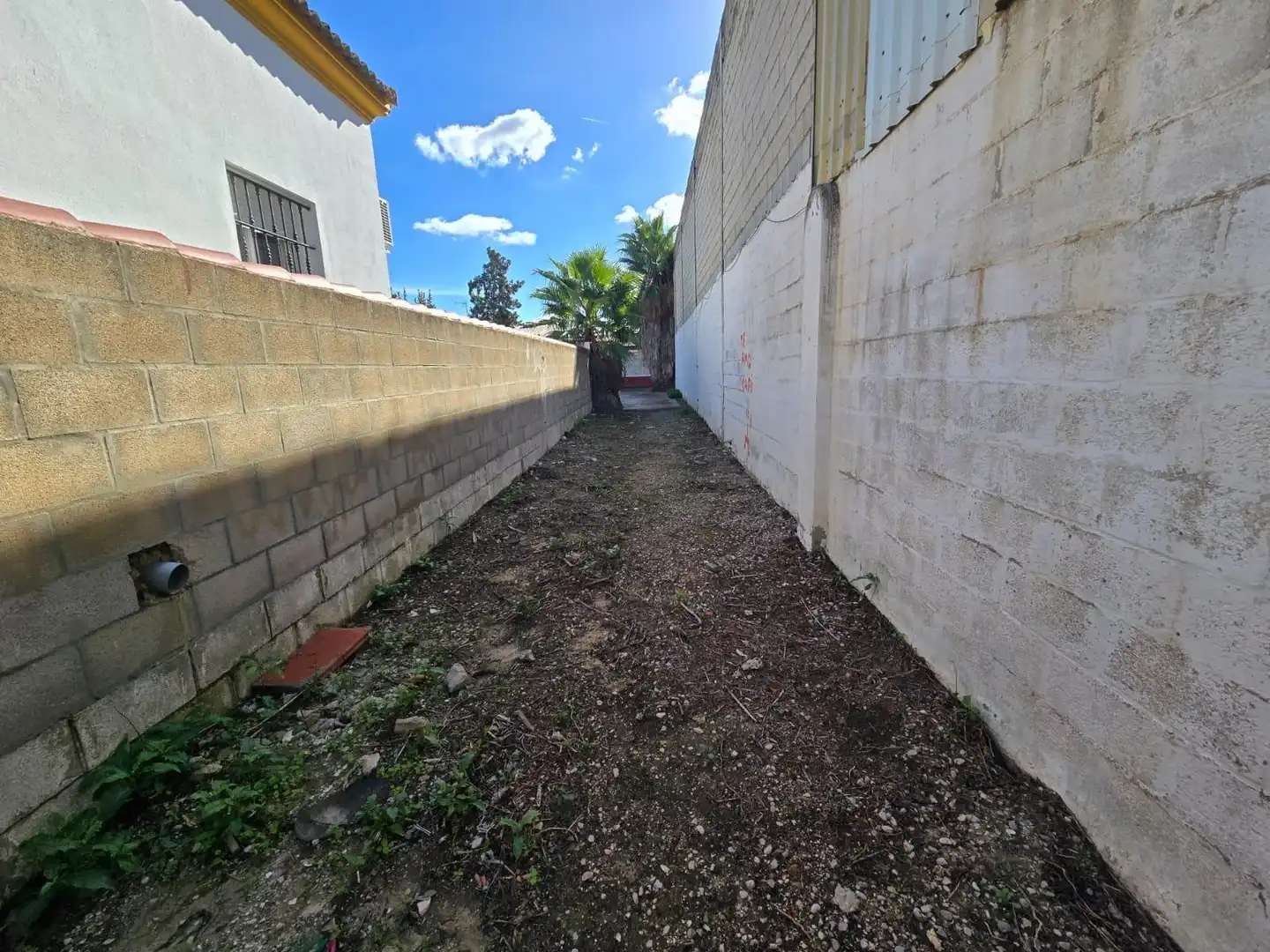 Flat for sale in Chiclana de la Frontera  with Private garden, Balcony and Community pool