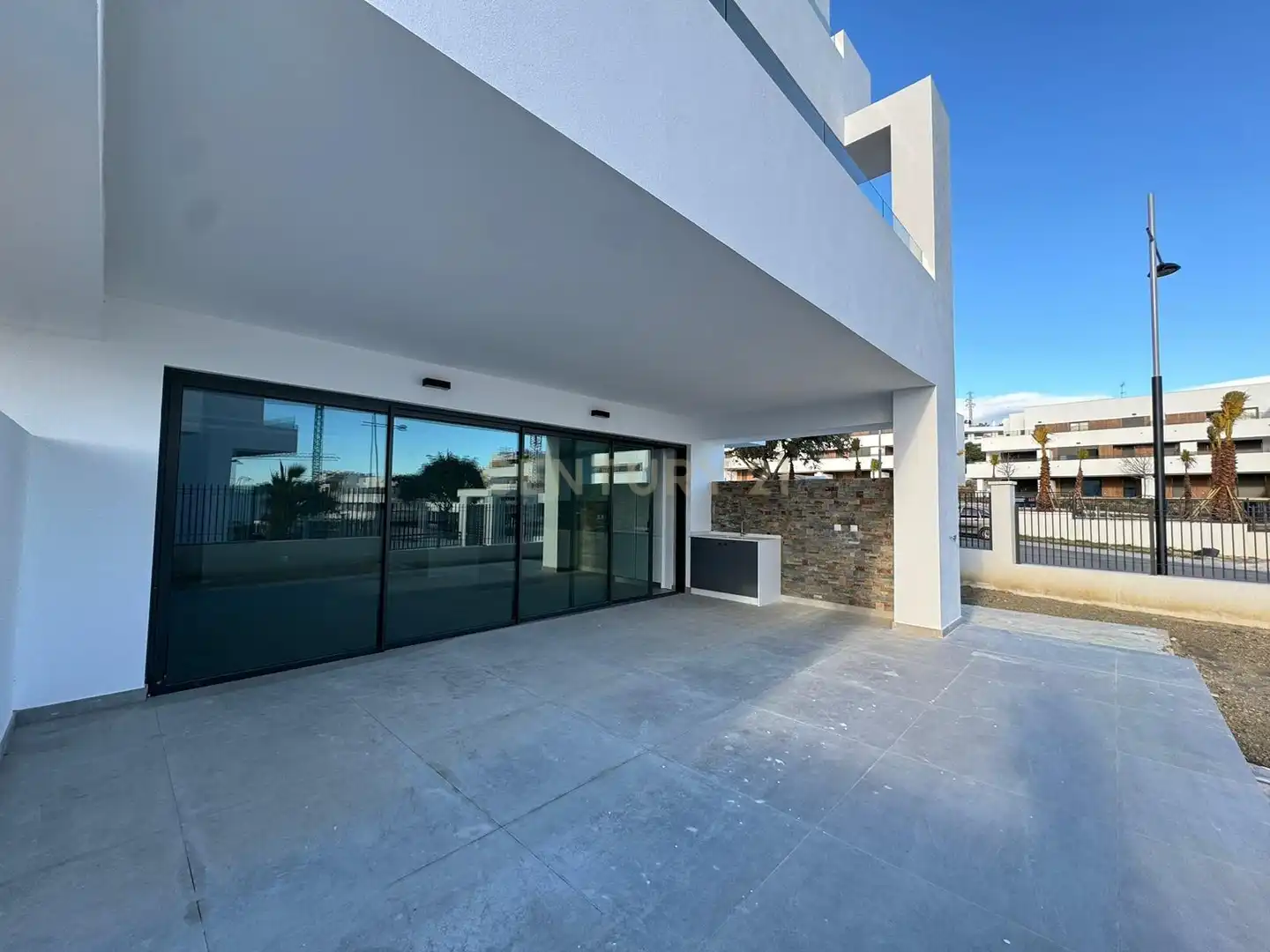 Apartament amb terrassa en venda a Urbanizacion Sup, 1H, 29693, Málaga, Spain, imagen 3
