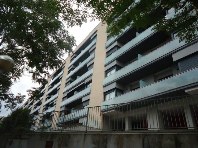 Exterior view of Flat for sale in  Lleida Capital  with Air Conditioner, Heating and Parquet flooring