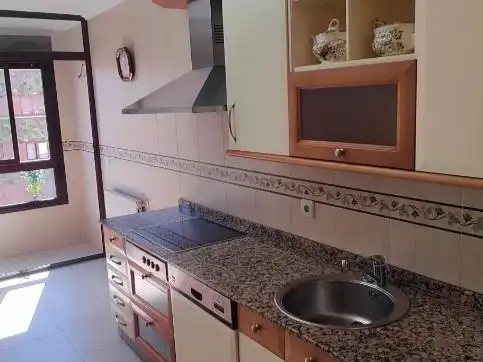 Flat for rent in Calle de María Neira, 29, La Ería