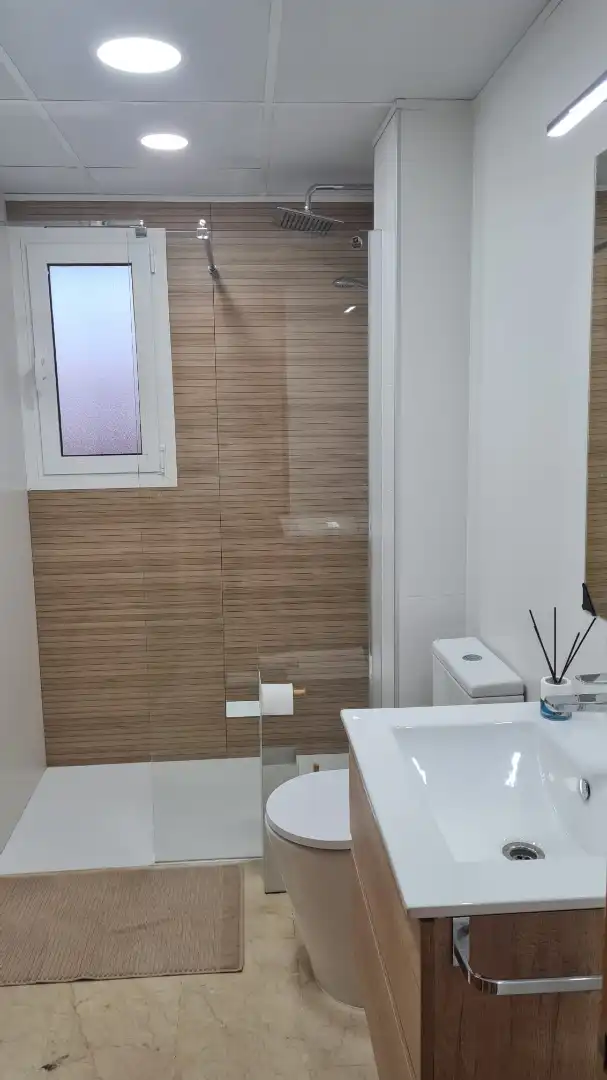 Bany de Apartament en venda en Vila-seca amb Aire condicionat, Calefacció i Terrassa