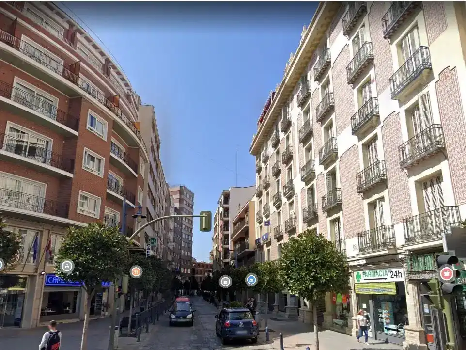 Exterior view of Flat for rent in Centro - Corte Inglés
