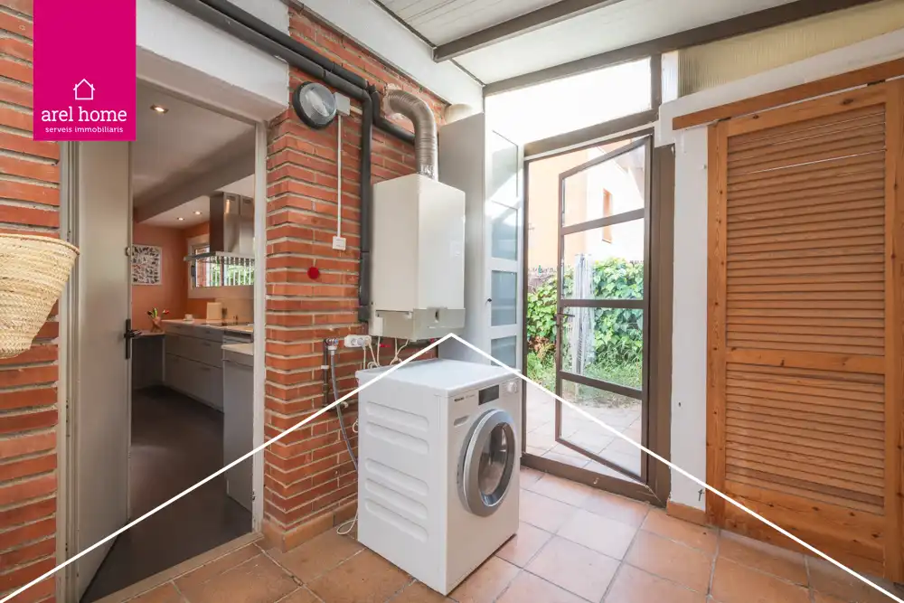 Kitchen of Houses for sale in Sant Just Desvern  with Heating, Private garden and Parquet flooring