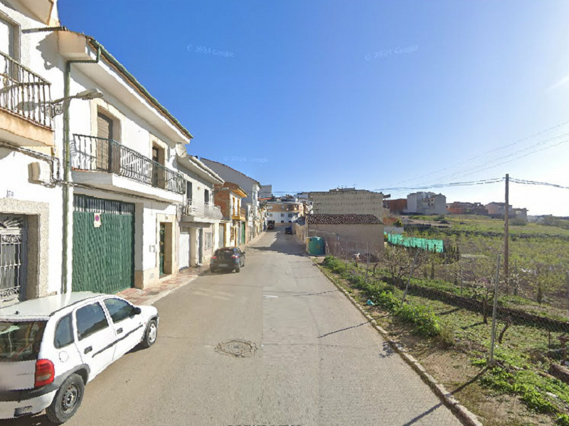 Vista exterior de Traster en venda en Torreperogil