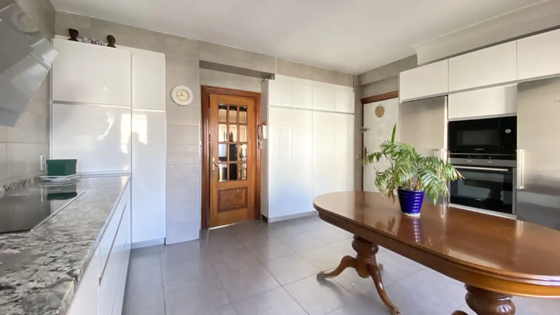 Cocina de Piso en venta en Vitoria - Gasteiz con Calefacción, Parquet y Terraza