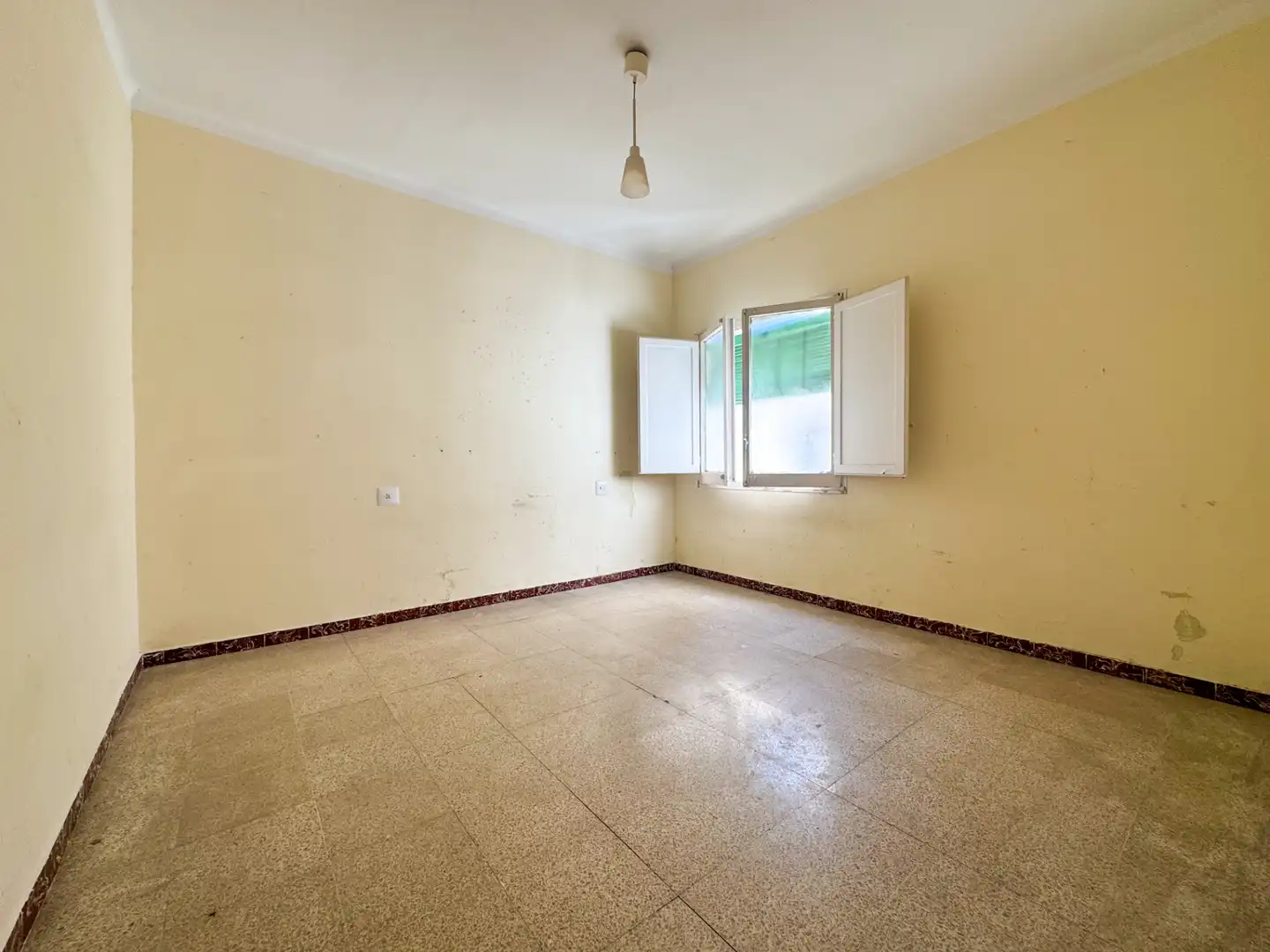 Appartamento in vendita a Plaça Sant Menna