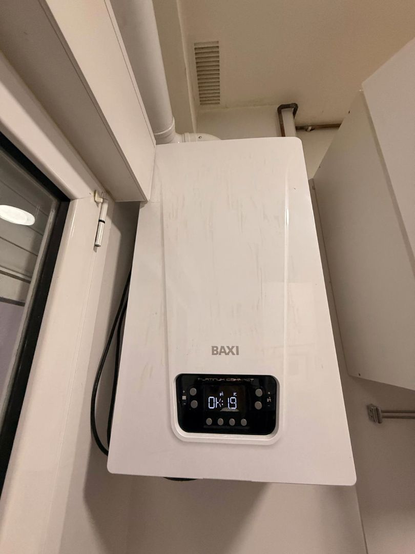 Exterior view of Flat for sale in Oviedo   with Heating and Storage room