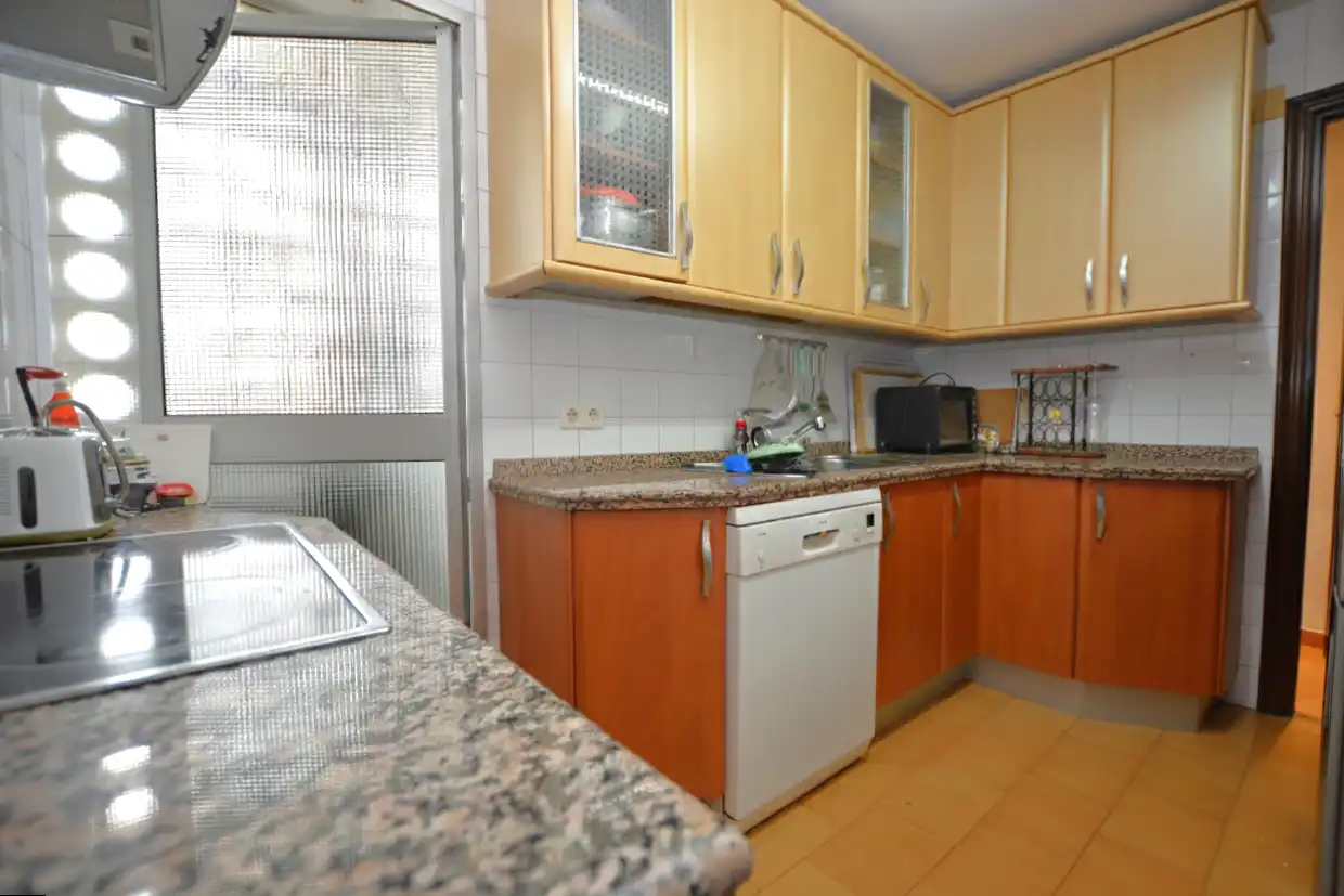 Kitchen of Flat for sale in Sevilla  with Air Conditioner, Heating and Terrace