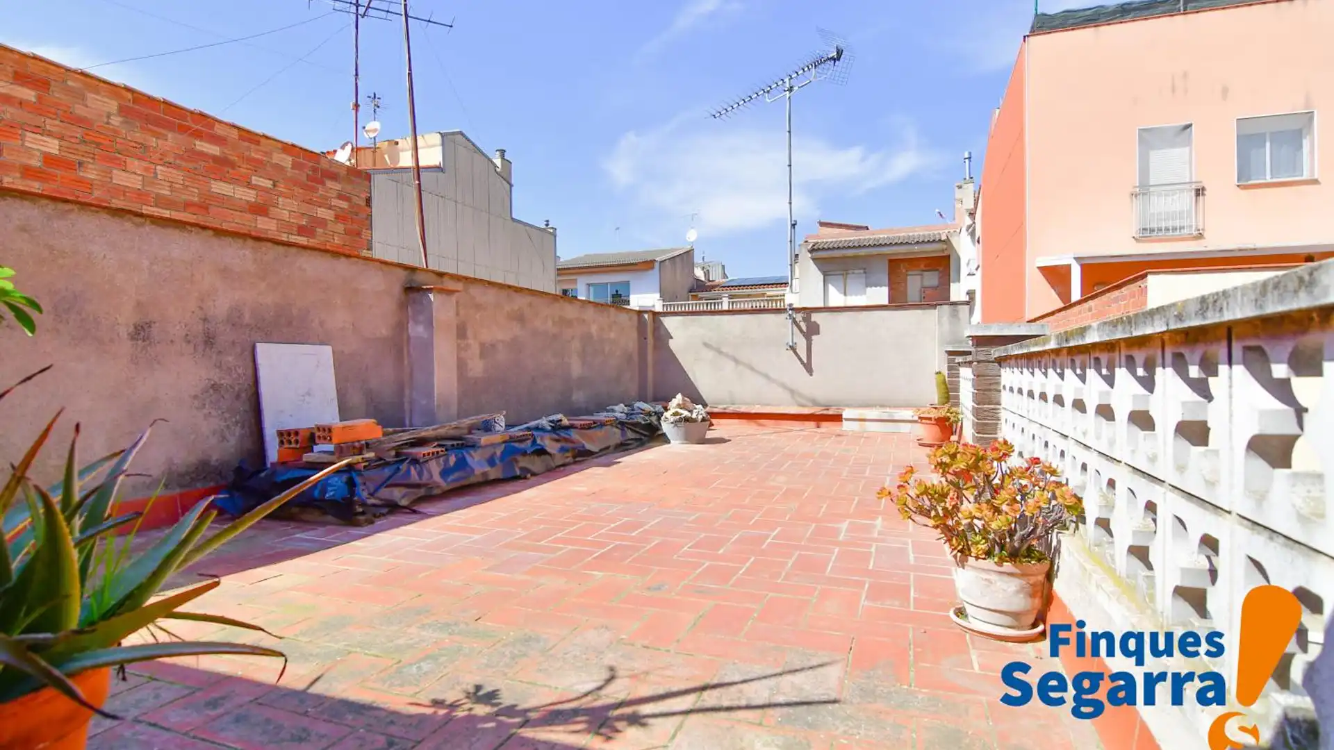 Terrace of Houses for sale in L'Arboç  with Terrace, Storage room and Furnished