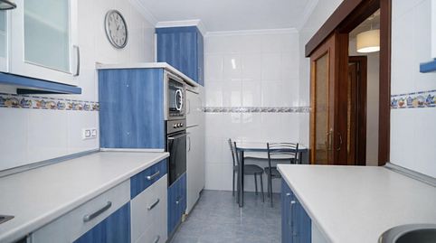 Foto 4 de Pis en venda a Calle Rio Ebro, Cuatro Caminos, Santander