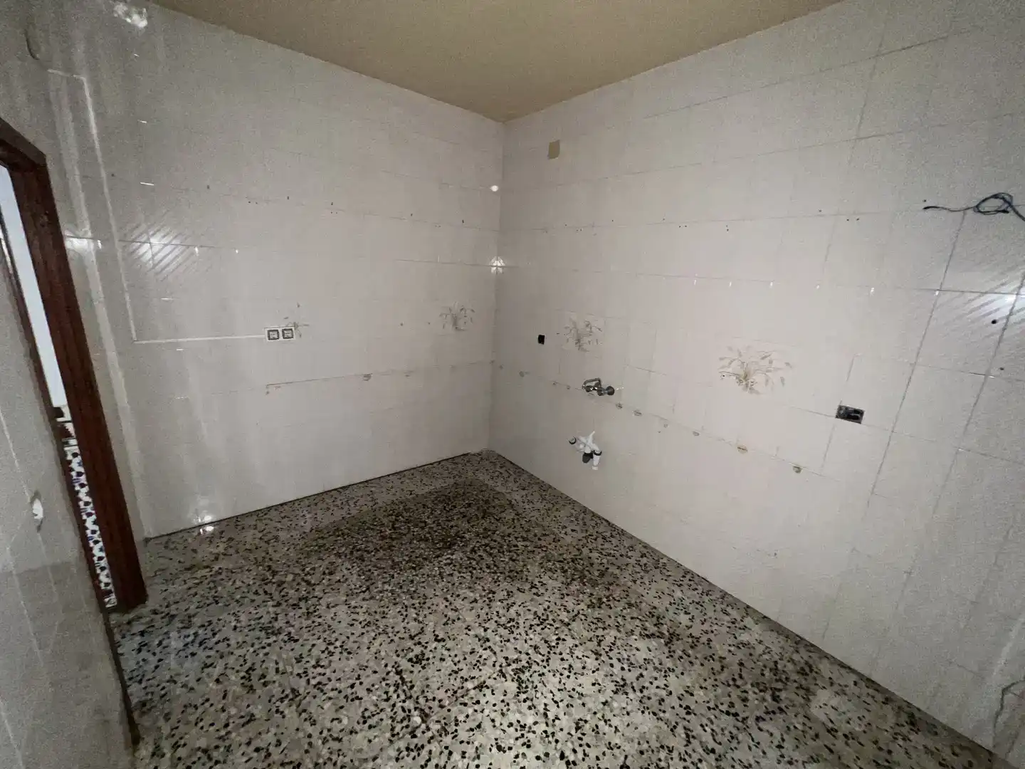 Bany de Casa adosada en venda en Guadix amb Traster i Balcó
