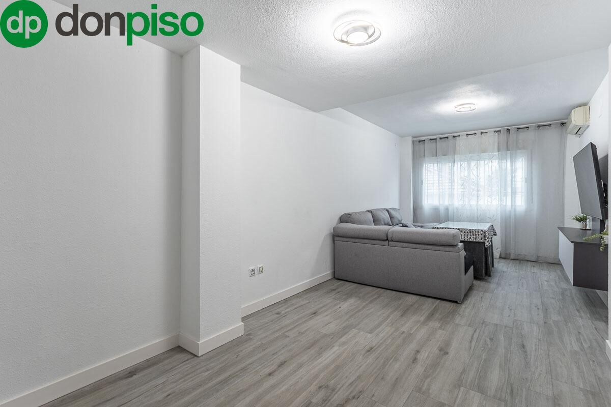 Wohnung zum verkauf in Maracena mit Klimaanlage