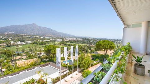 Foto 2 de Piso en venta en Las Brisas, Marbella