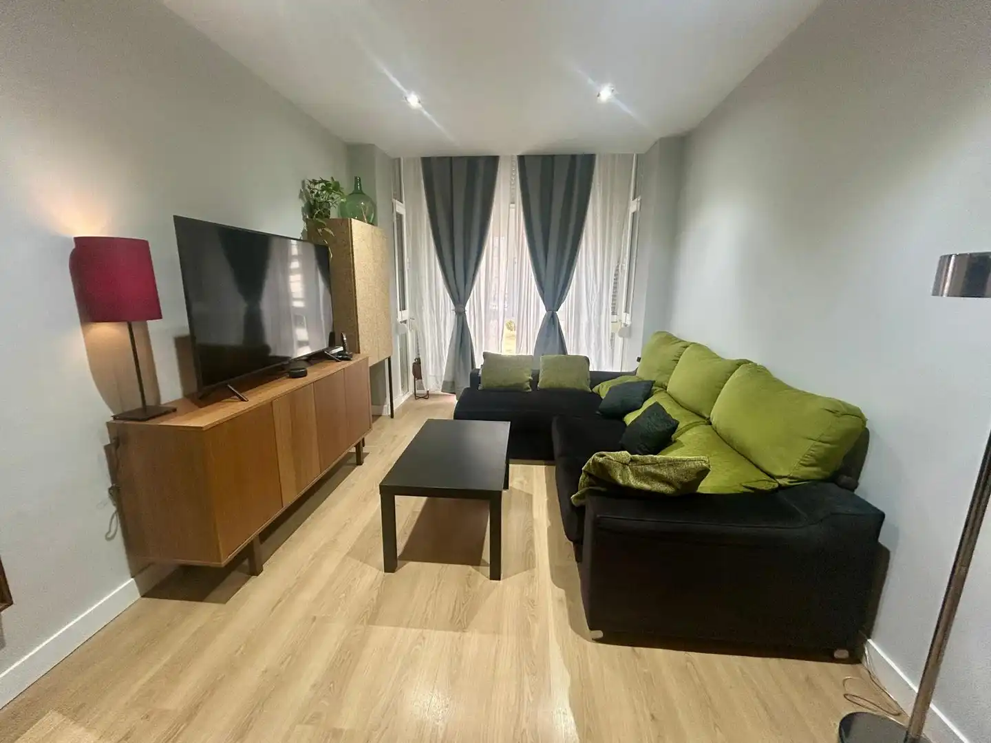 Sala d'estar de Pis en venda en Jerez de la Frontera amb Aire condicionat, Calefacció i Parquet