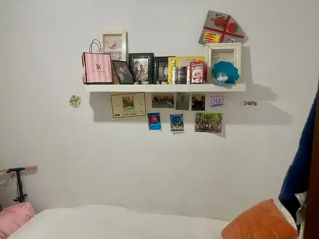 Habitación de Piso en venta en L'Hospitalet de Llobregat con Parquet y Amueblado