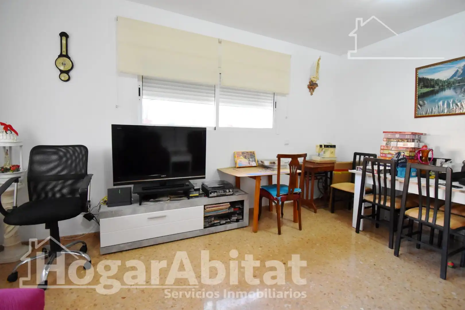 Sala d'estar de Pis en venda en Piles amb Traster, Moblat i Alarma