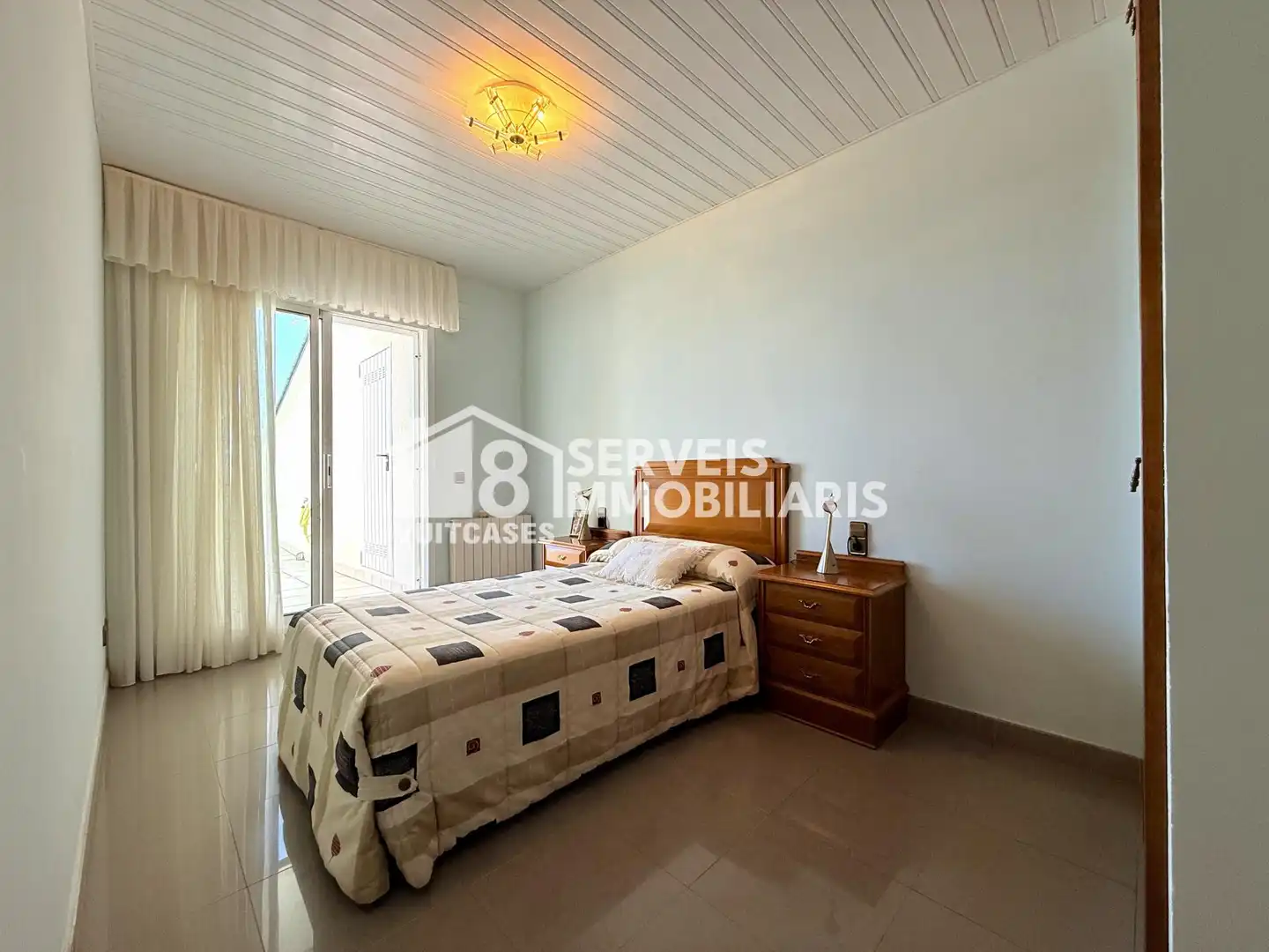 Habitación de Casa o chalet en venta en Arenys de Mar con Calefacción, Jardín privado y Terraza