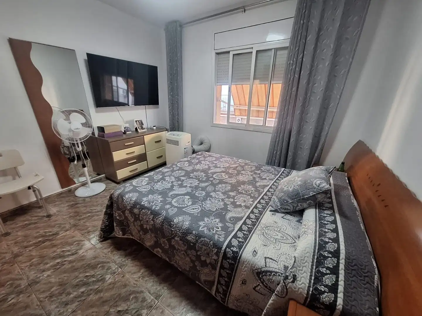 Dormitori de Casa o xalet en venda en Sabadell amb Aire condicionat i Terrassa